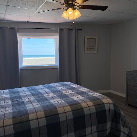 Affordable Beachfront Apartment With Balcony Sleeps 8 Wildwood Exterior photo